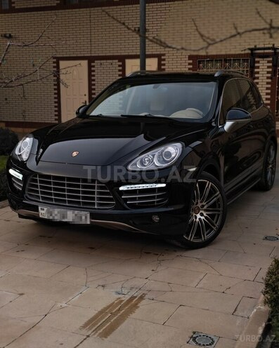 Porsche Cayenne S-4