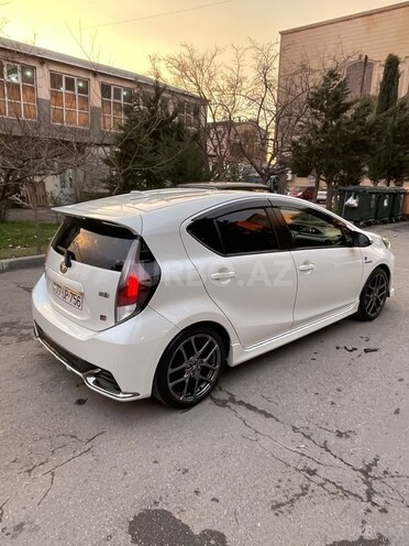 Toyota Aqua 2019, 152,000 km - 1.5 l - Bakı