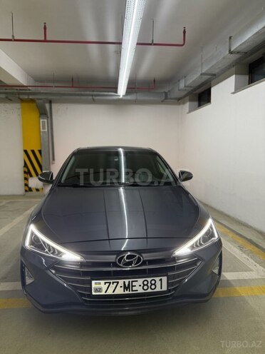 Hyundai Elantra 2019, 73,600 km - 2.0 l - Bakı