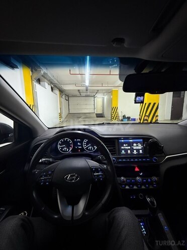 Hyundai Elantra 2019, 73,600 km - 2.0 l - Bakı