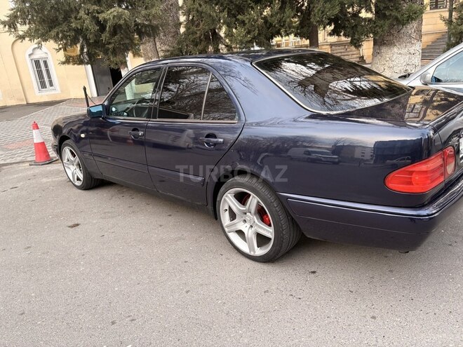 Mercedes E 240 1998, 440,000 km - 2.4 l - Bakı