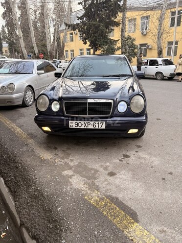 Mercedes E 240 1998, 440,000 km - 2.4 l - Bakı