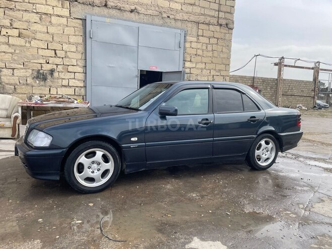 Mercedes C 220 1998, 324,567 km - 2.2 л - Sumqayıt