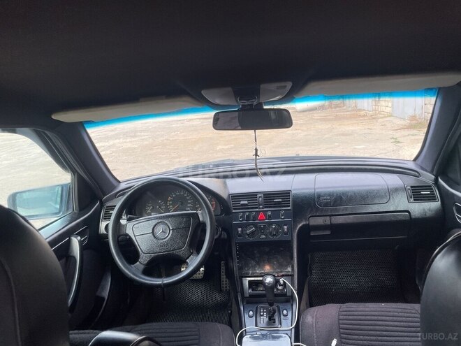 Mercedes C 220 1998, 324,567 km - 2.2 л - Sumqayıt