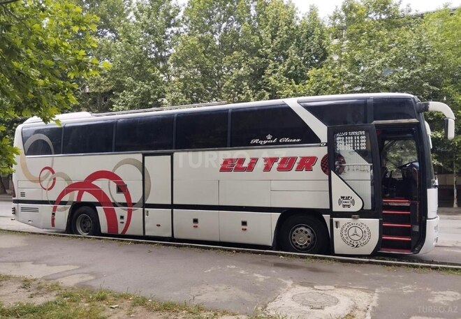 Mercedes 0403-4