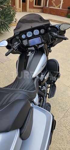 Harley-Davidson Touring Electra Glide-3