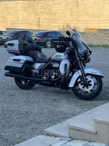 Harley-Davidson Touring Electra Glide-11