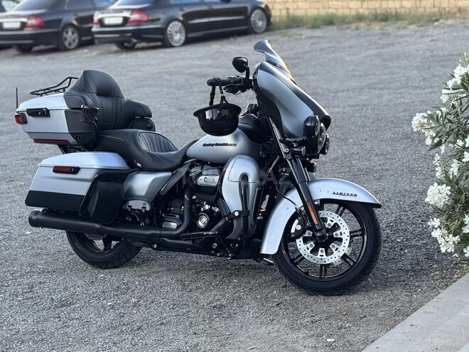 Harley-Davidson Touring Electra Glide-12