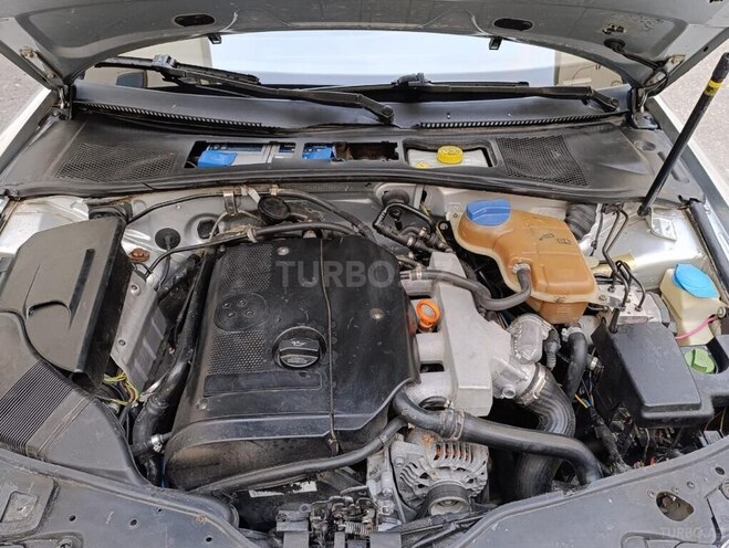 Volkswagen Passat 2004, 330,000 km - 1.8 l - Bakı