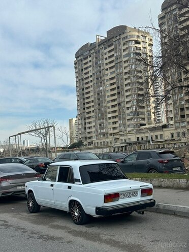 LADA (VAZ) 2107 2005, 220,000 km - 1.6 л - Bakı