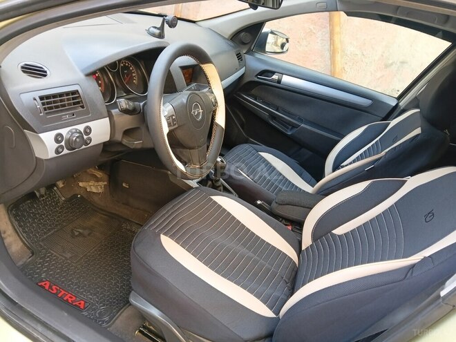 Opel Astra 2004, 278,500 km - 1.4 l - Bakı