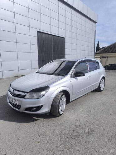 Opel Astra 2008, 287,000 km - 1.4 l - Bakı
