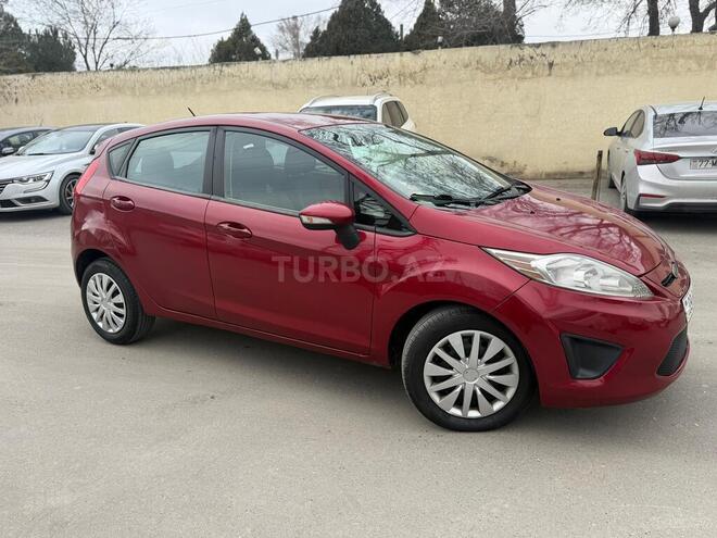 Ford Fiesta-4