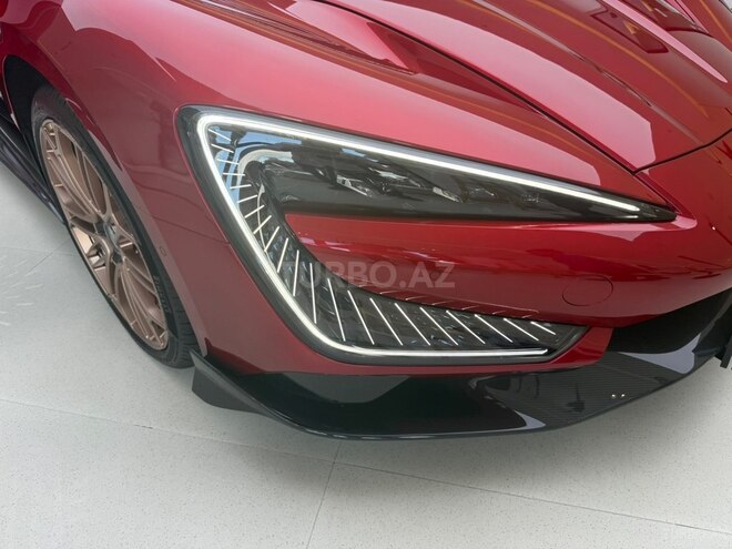 BYD Yangwang U9-6