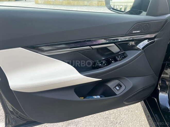 BMW 530e-8