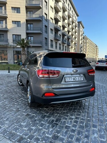 Kia Sorento-3