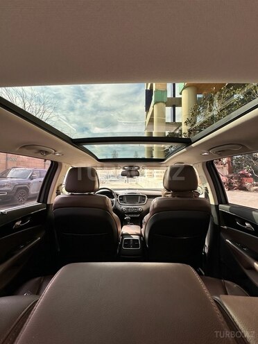 Kia Sorento-15