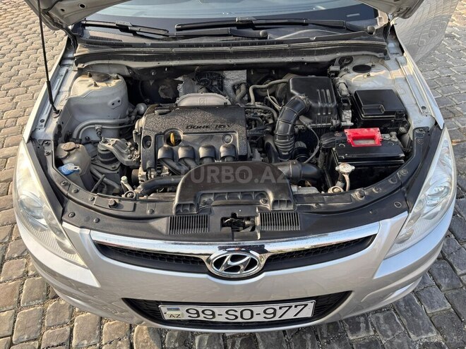 Hyundai i30-7