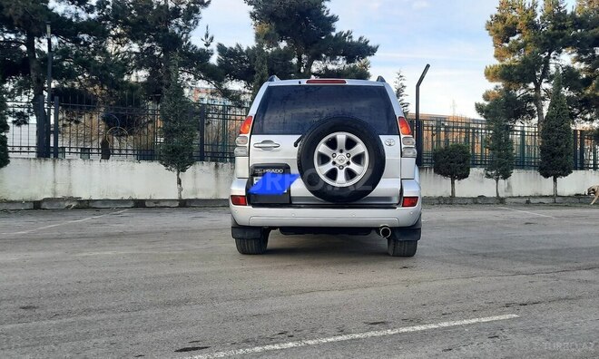 Toyota Land Cruiser Prado 2005, 267,000 km - 4.0 л - Quba