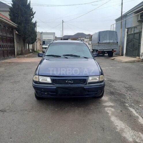 Opel Astra 1997, 340,000 km - 1.6 l - Bakı