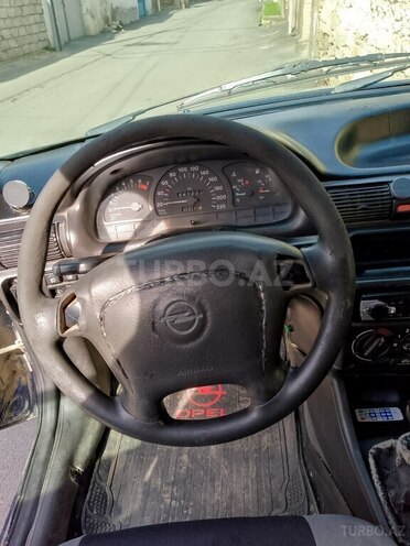 Opel Astra 1997, 340,000 km - 1.6 l - Bakı