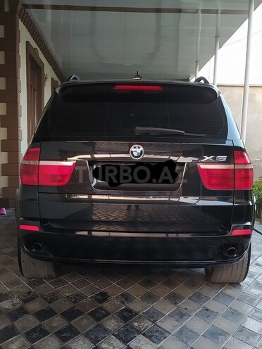 BMW X5 2009, 300,000 km - 3.0 l - Şəki