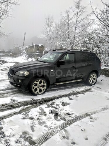 BMW X5 2009, 300,000 km - 3.0 l - Şəki