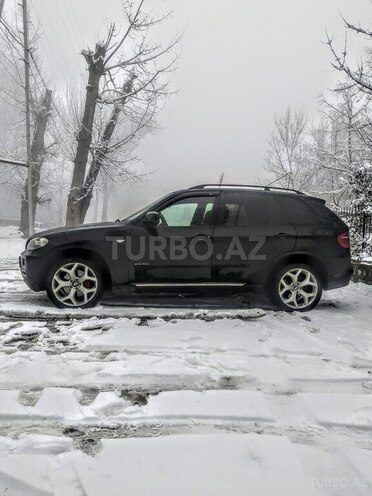 BMW X5 2009, 300,000 km - 3.0 l - Şəki