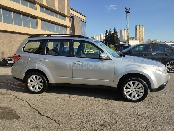 Subaru Forester-5