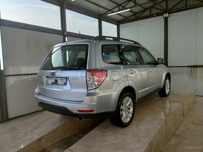 Subaru Forester-6