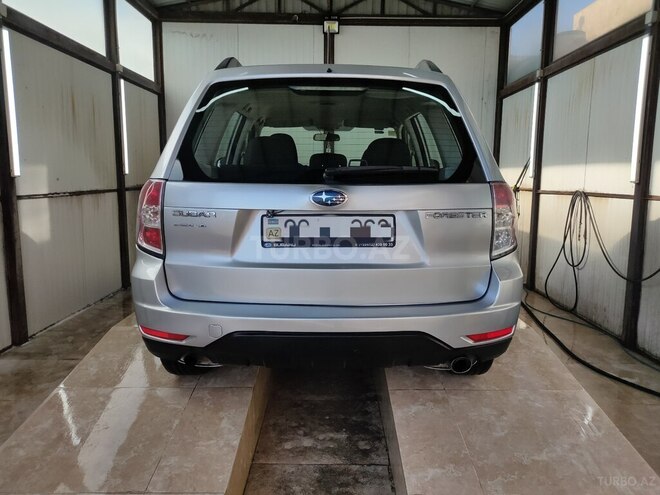 Subaru Forester-3