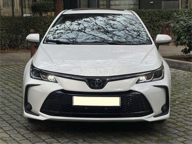 Toyota Corolla 2025, 12,800 km - 1.8 l - Bakı