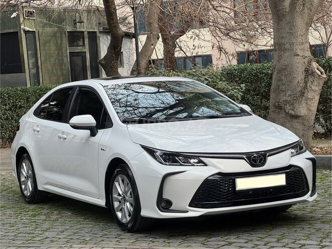 Toyota Corolla 2025, 12,800 km - 1.8 l - Bakı