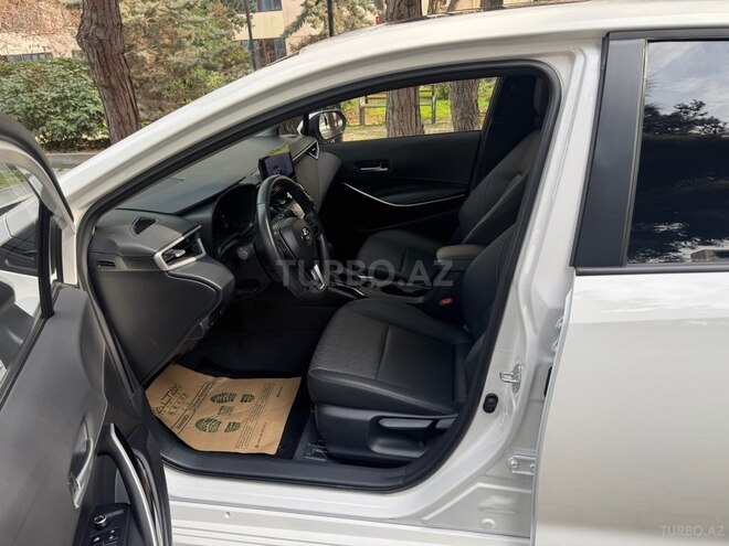 Toyota Corolla 2025, 12,800 km - 1.8 l - Bakı