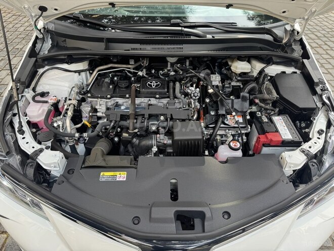 Toyota Corolla 2025, 12,800 km - 1.8 l - Bakı