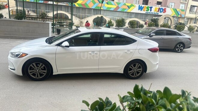 Hyundai Elantra 2017, 153,000 km - 2.0 l - Bakı