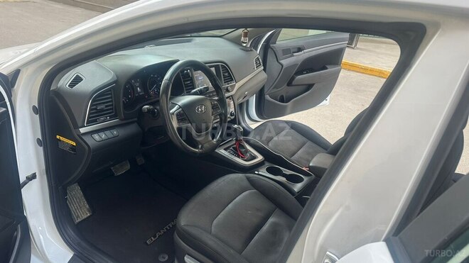 Hyundai Elantra 2017, 153,000 km - 2.0 l - Bakı