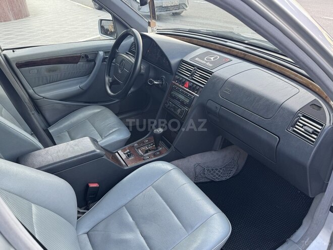 Mercedes C 280 1999, 279,000 km - 2.8 л - Bakı