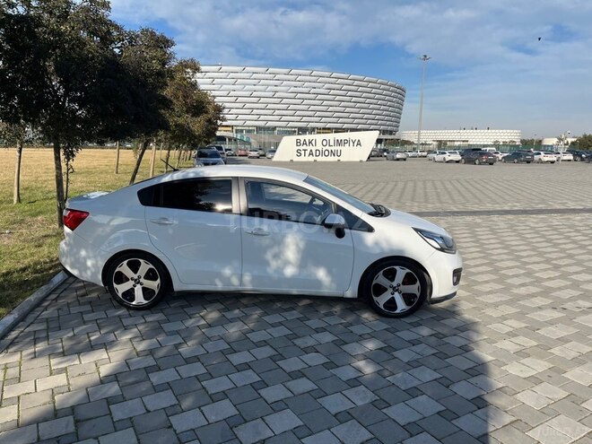 Kia Rio 2011, 211,590 km - 1.6 l - Bakı