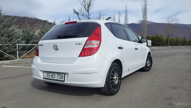 Hyundai i30 2009, 209,583 km - 1.4 л - Şəki