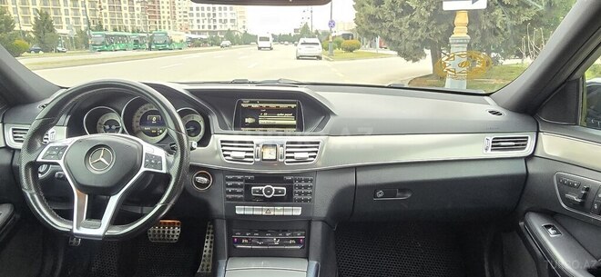 Mercedes E 250 2014, 294,000 km - 2.1 l - Bakı