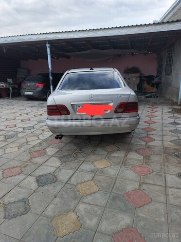 Mercedes E 220 1998, 350,000 km - 2.2 l - Tərtər