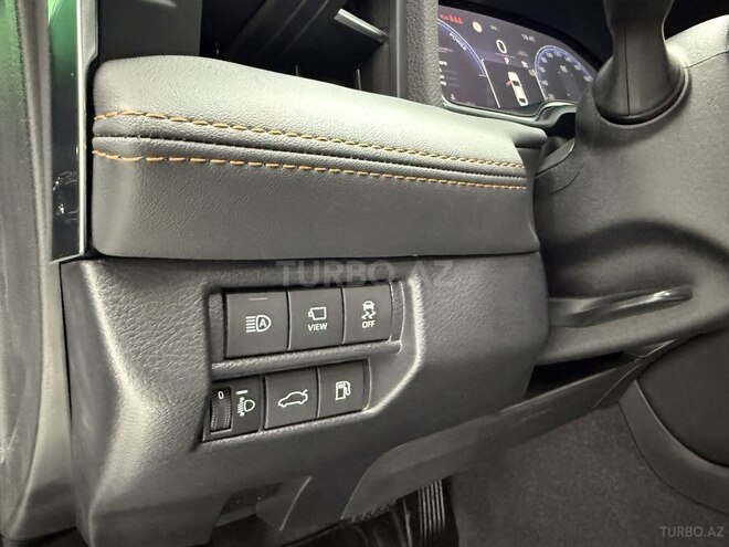 Toyota Avalon-17
