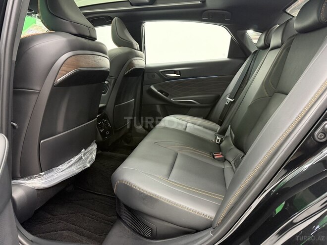 Toyota Avalon-13