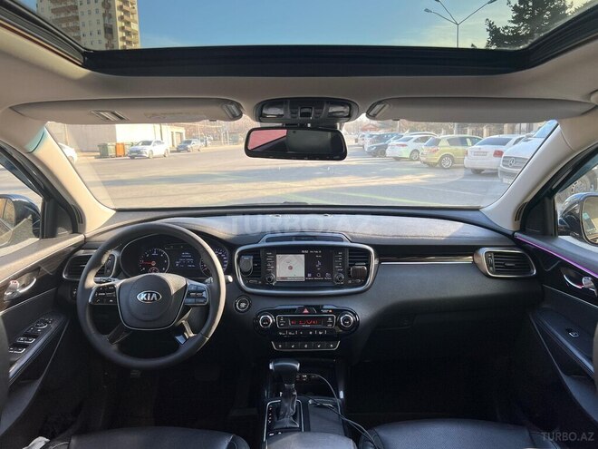 Kia Sorento-10