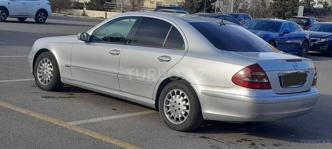 Mercedes E 270 2002, 350,000 km - 2.7 l - Bakı