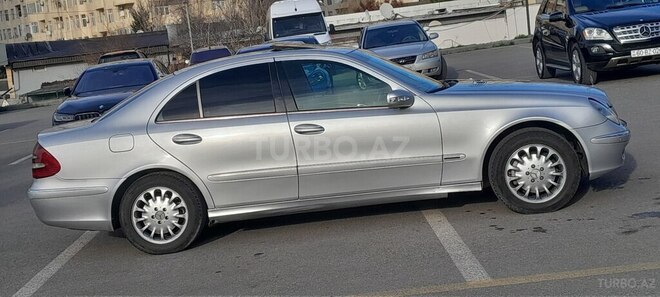 Mercedes E 270 2002, 350,000 km - 2.7 l - Bakı