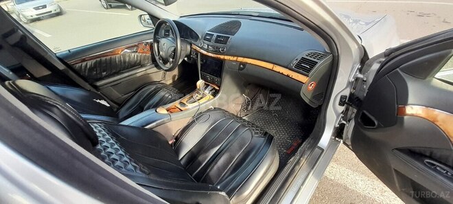 Mercedes E 270 2002, 350,000 km - 2.7 l - Bakı