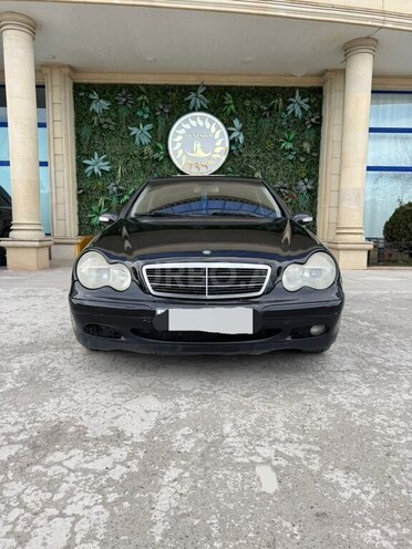 Mercedes C 200 2003, 564,000 km - 2.2 l - Bakı