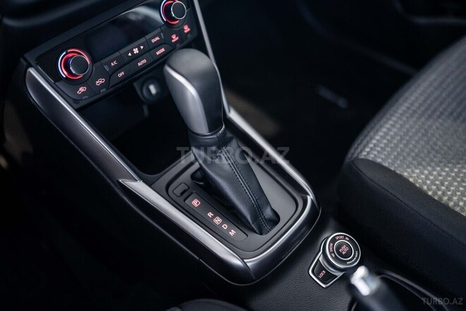 Suzuki S-Cross-8